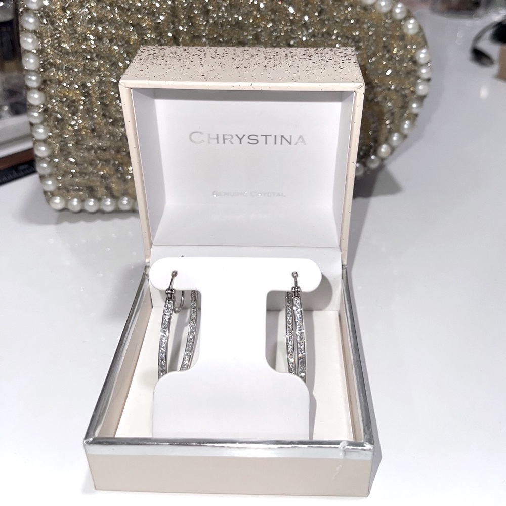 CHRYSTINA 💓 Silver Medium Sized Hoop Earrings